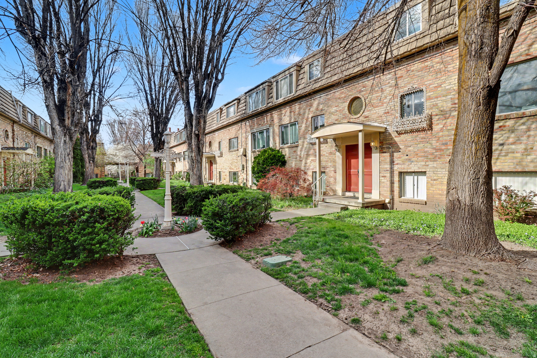 AIX LA CHAPELLE - Residential