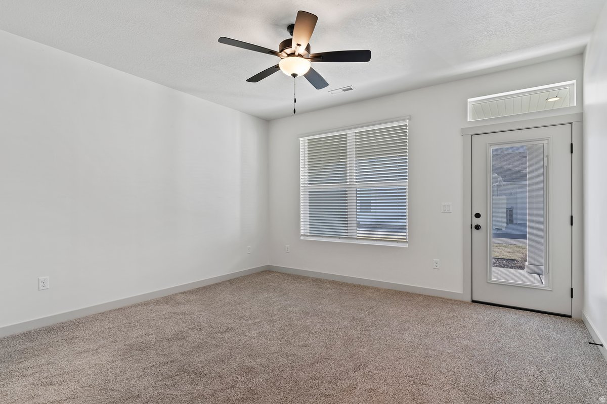 THE FIELDS AT GREEN FARM - Residential