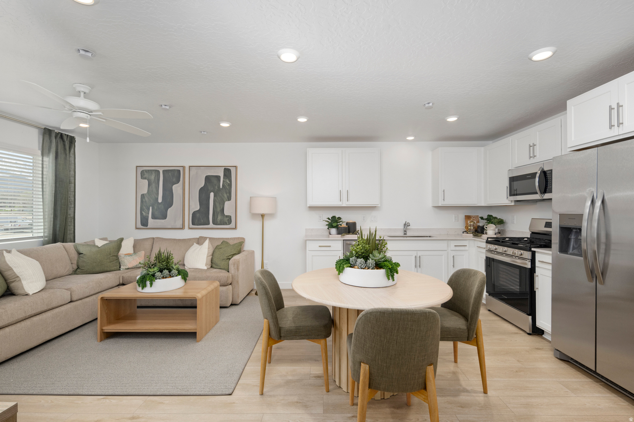 SILVER OAKS - Residential