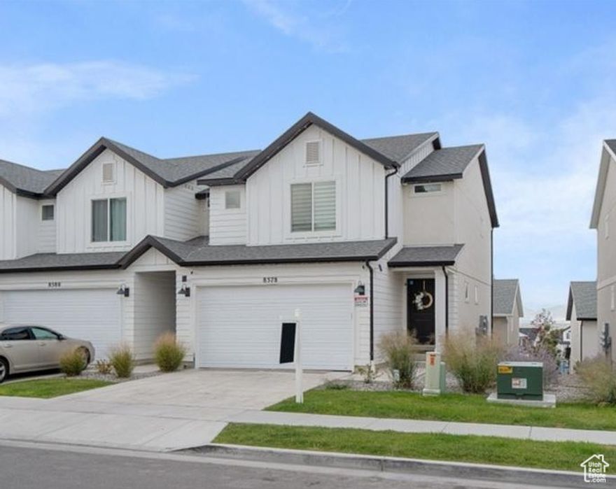 Amazing views of Oquirrh mountains and close to Bacchus highway and freeway. Beautiful home in the heart of Magna. Ready for you to add your personal touches.   Rental for 1st and second level with 3 bedrooms and 2.5 bathrooms, kitchen, living room rental $2,500.  Basement mother in law apartment/ studio with separate entrance: Kitchen, full bathroom and living area $1,350.    Or rent entire property for $3,850 a month and rent out the mother in law apartement / studio for $1,350 to help out with your monthly payment.   $1,000 off first months rent. SEE MLS 2084109 For Sale information.