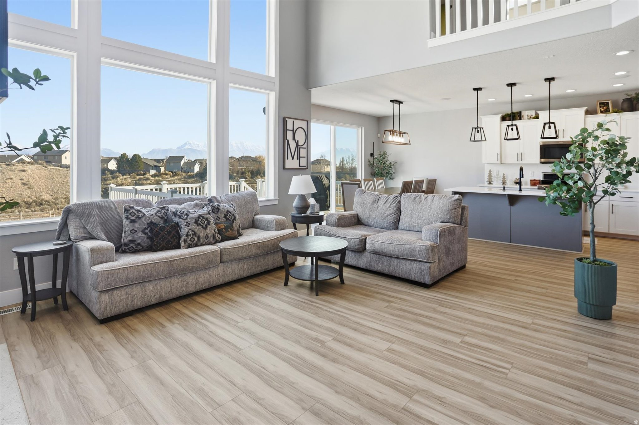 EVANS RANCH - Residential