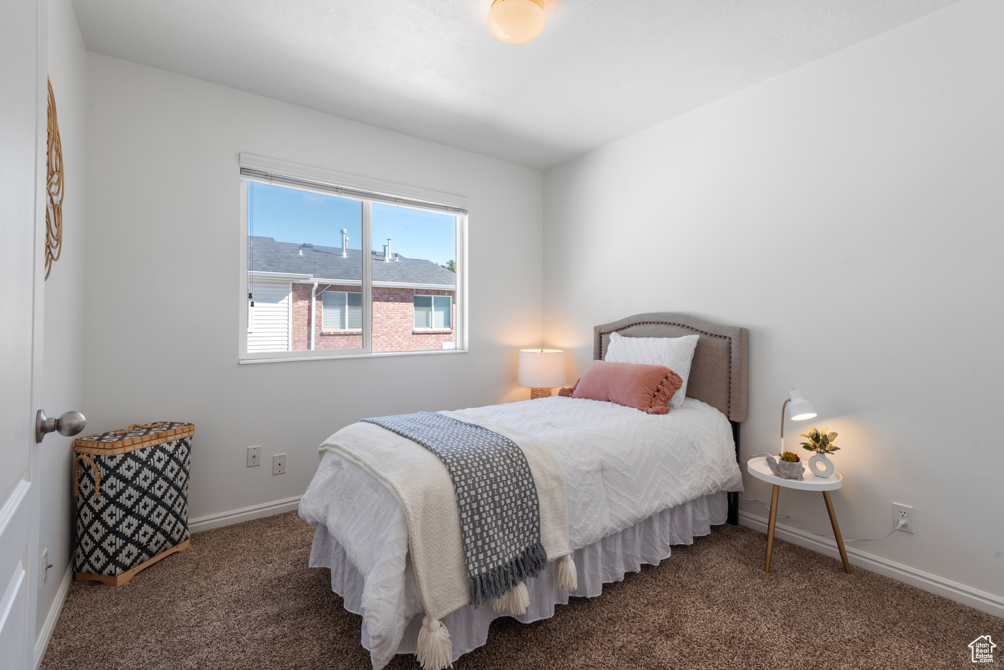 PEREGRINE POINT - Residential