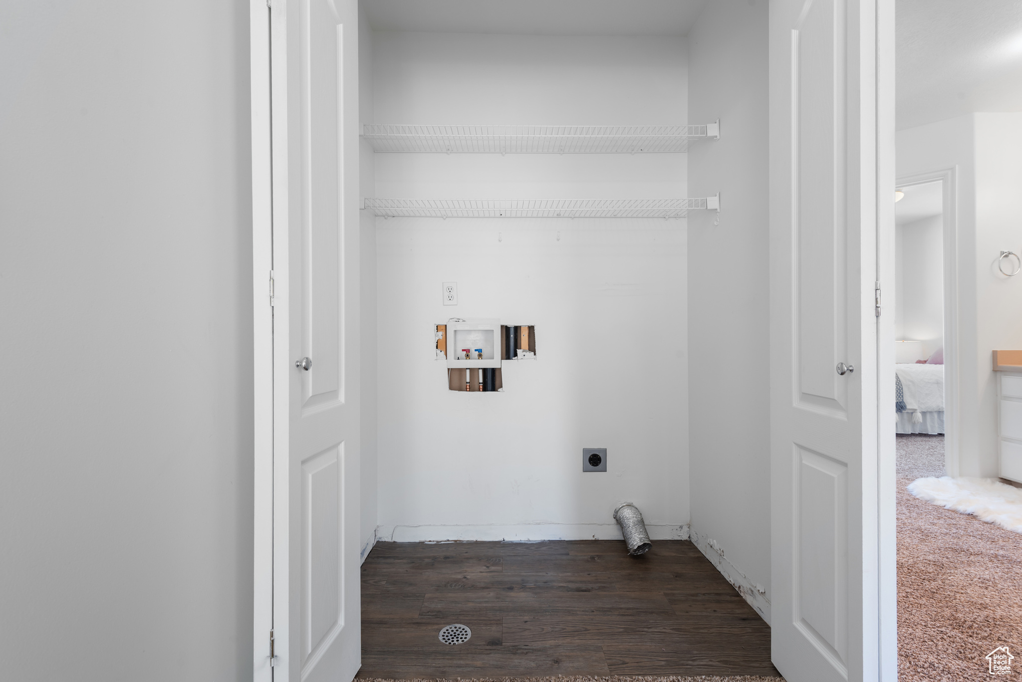 PEREGRINE POINT - Residential