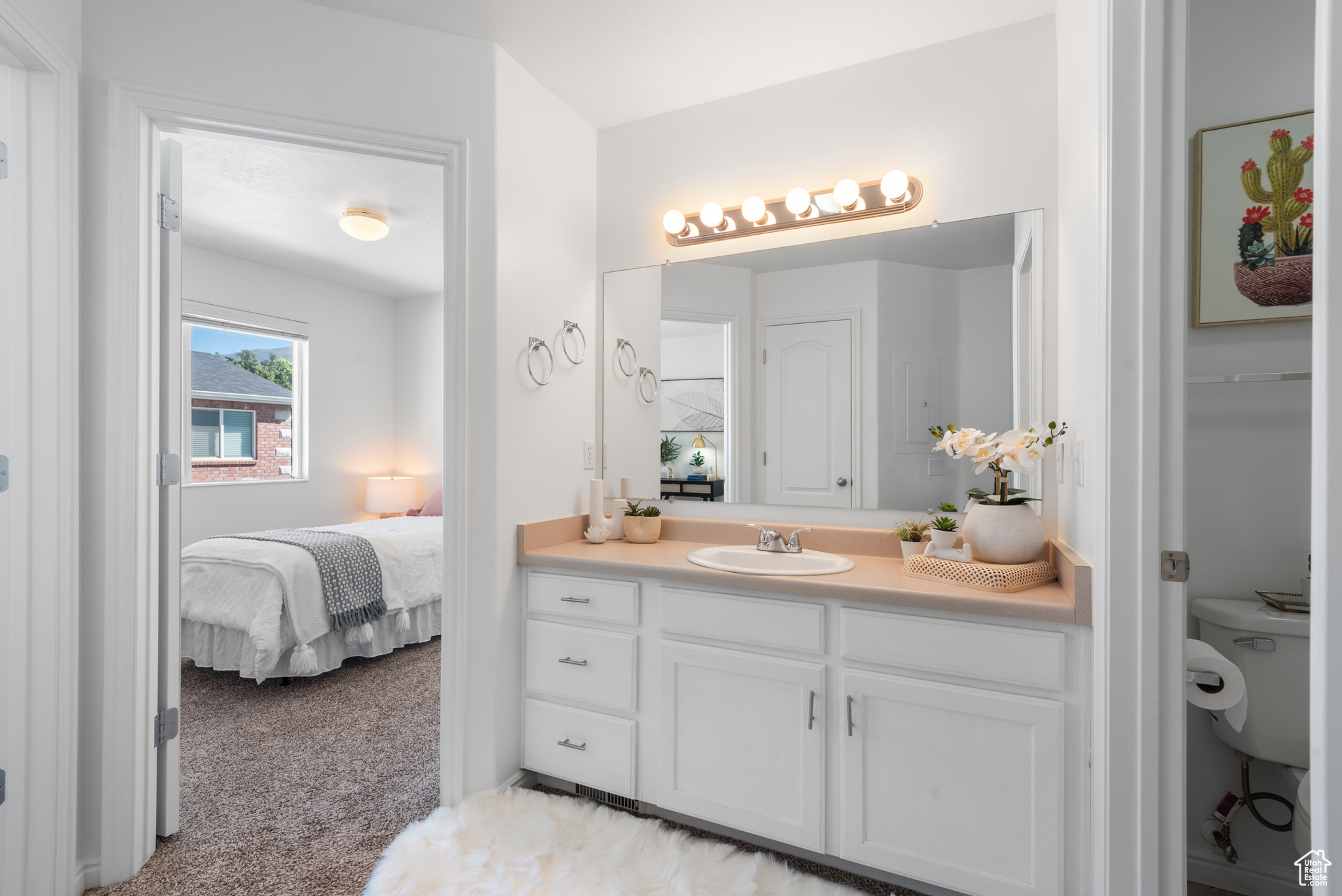 PEREGRINE POINT - Residential
