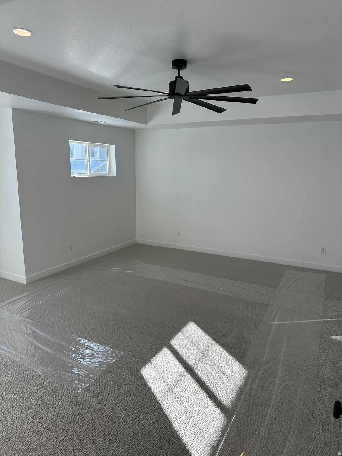 HIDDEN HOLLOW - Residential