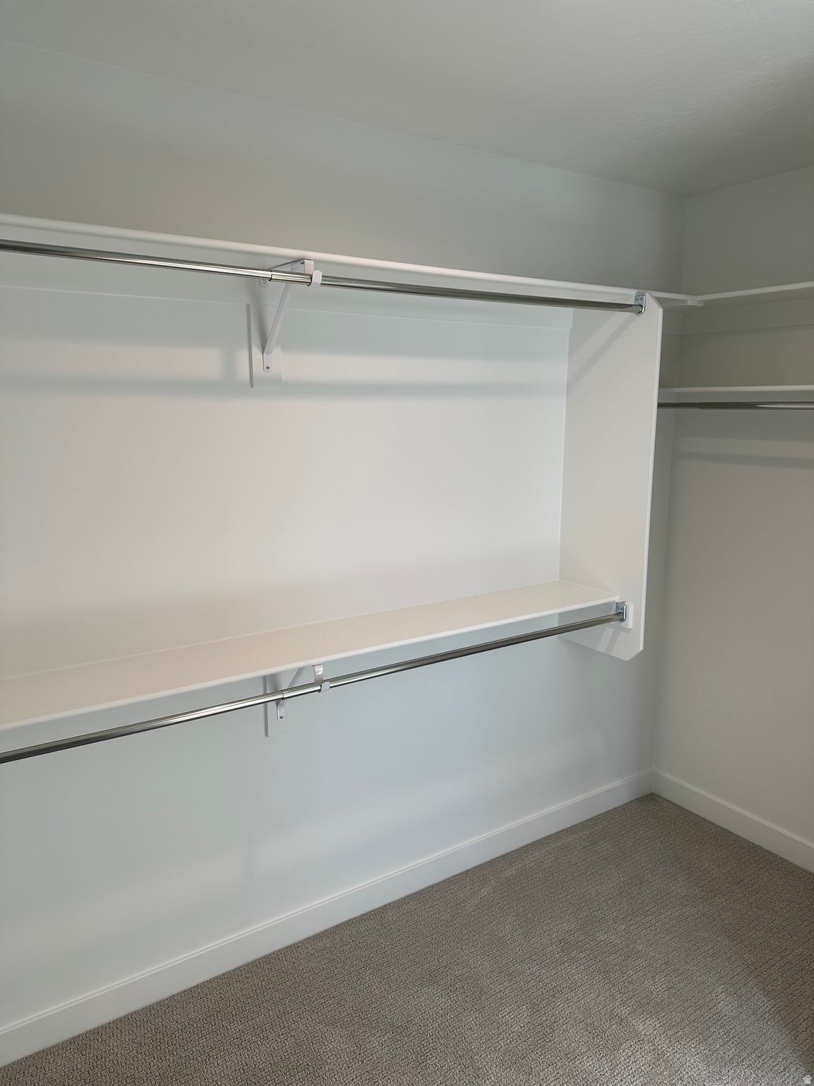 HIDDEN HOLLOW - Residential