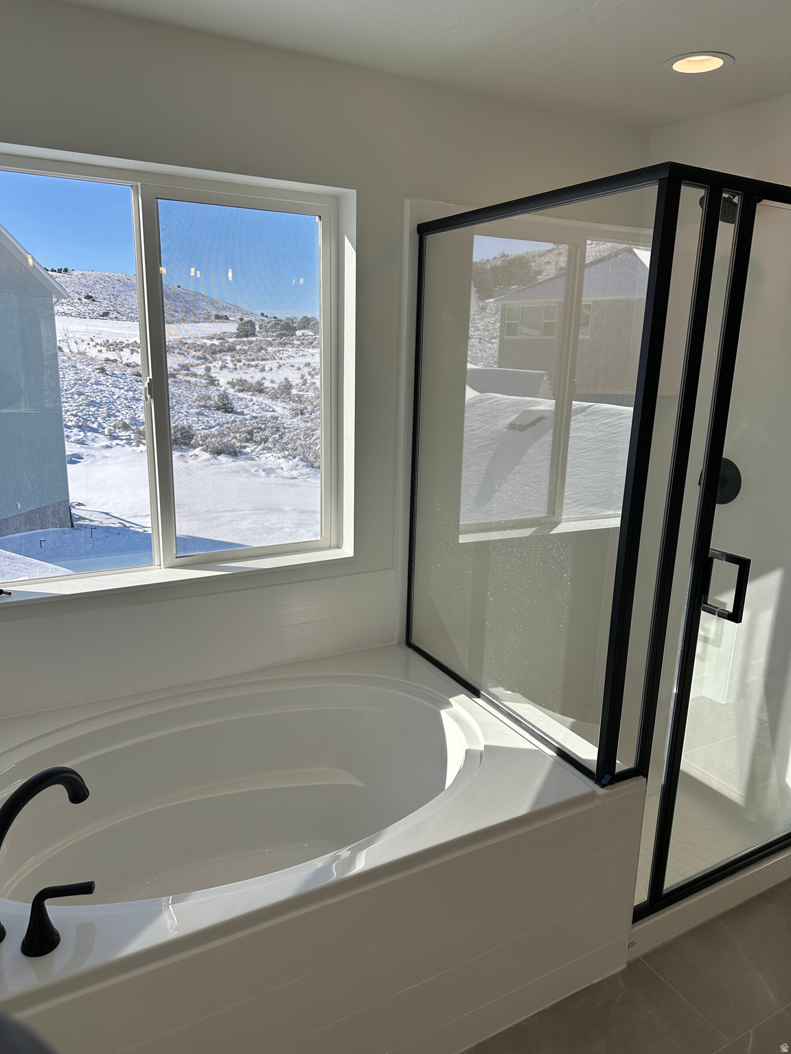 HIDDEN HOLLOW - Residential