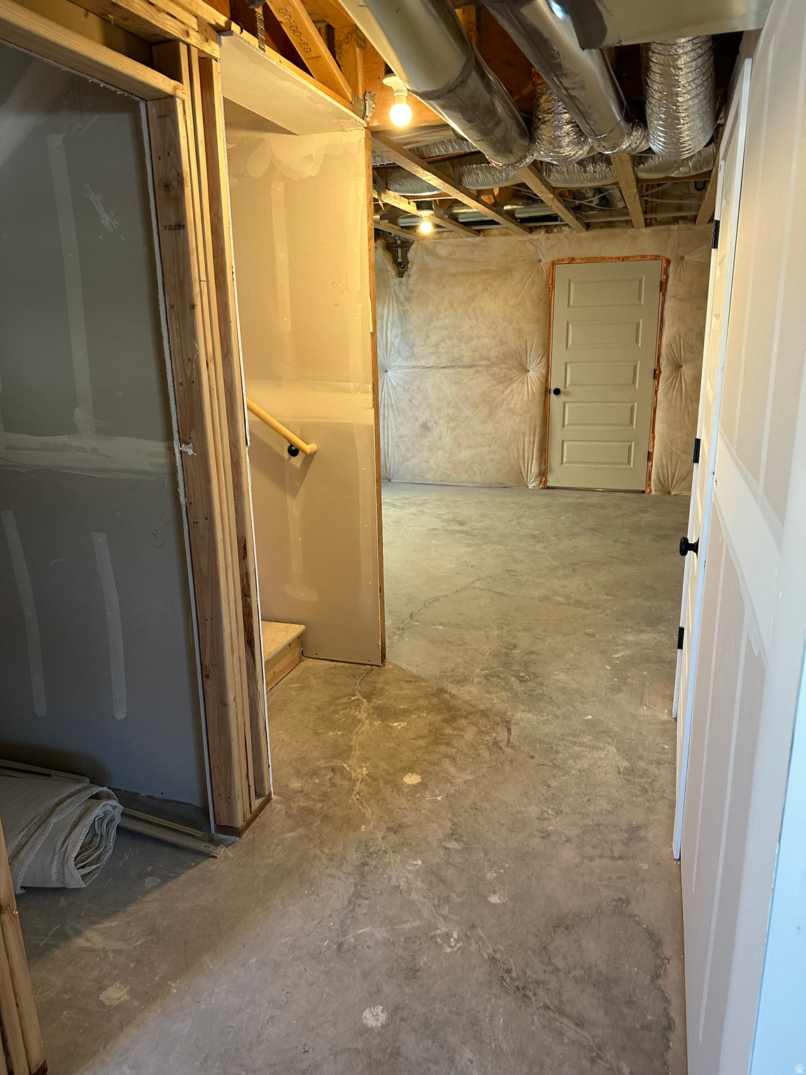 HIDDEN HOLLOW - Residential