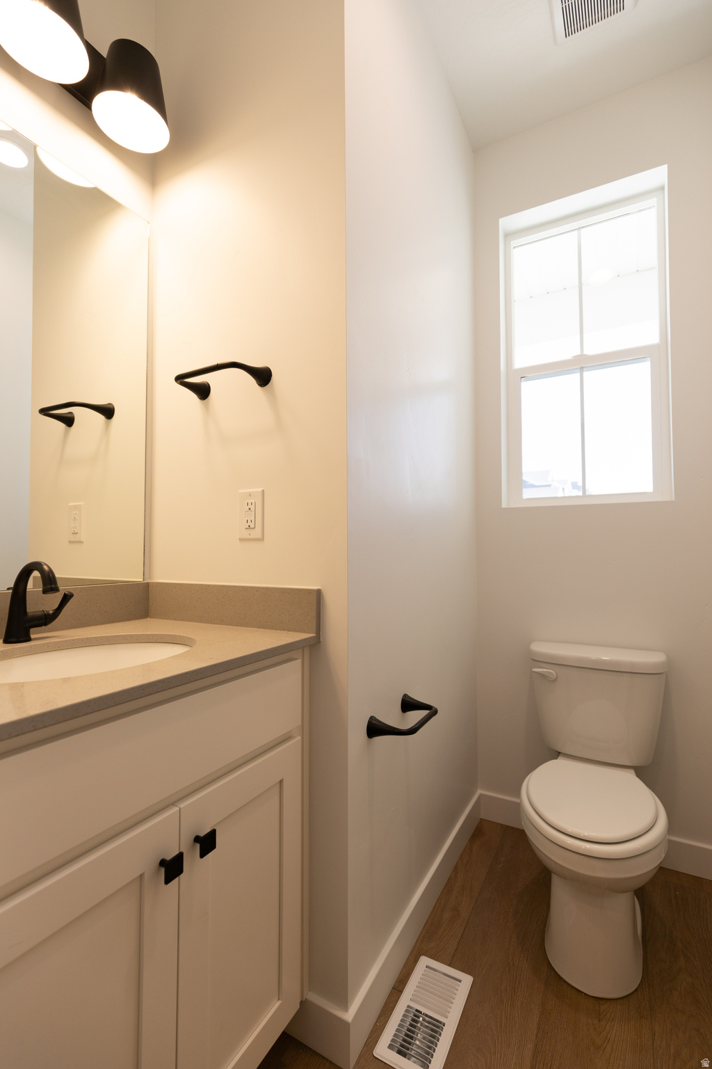 HIDDEN HOLLOW - Residential