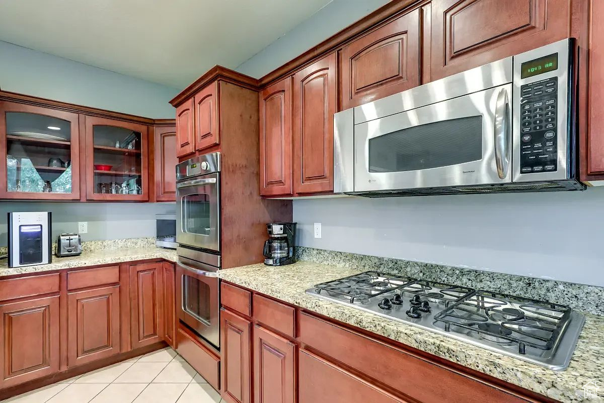 GRAY'S FARM - Residential