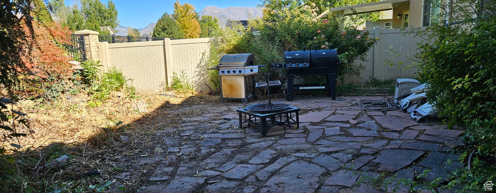 GRAY'S FARM - Residential