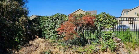 Tiny photo for 1784 W GRAYS PL, Lehi, UT 84043 (MLS # 2118444)