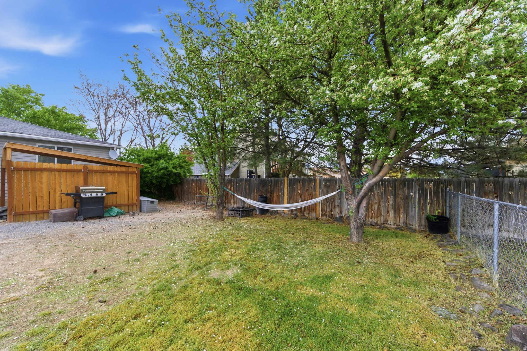 CROWN ESTATES - Residential