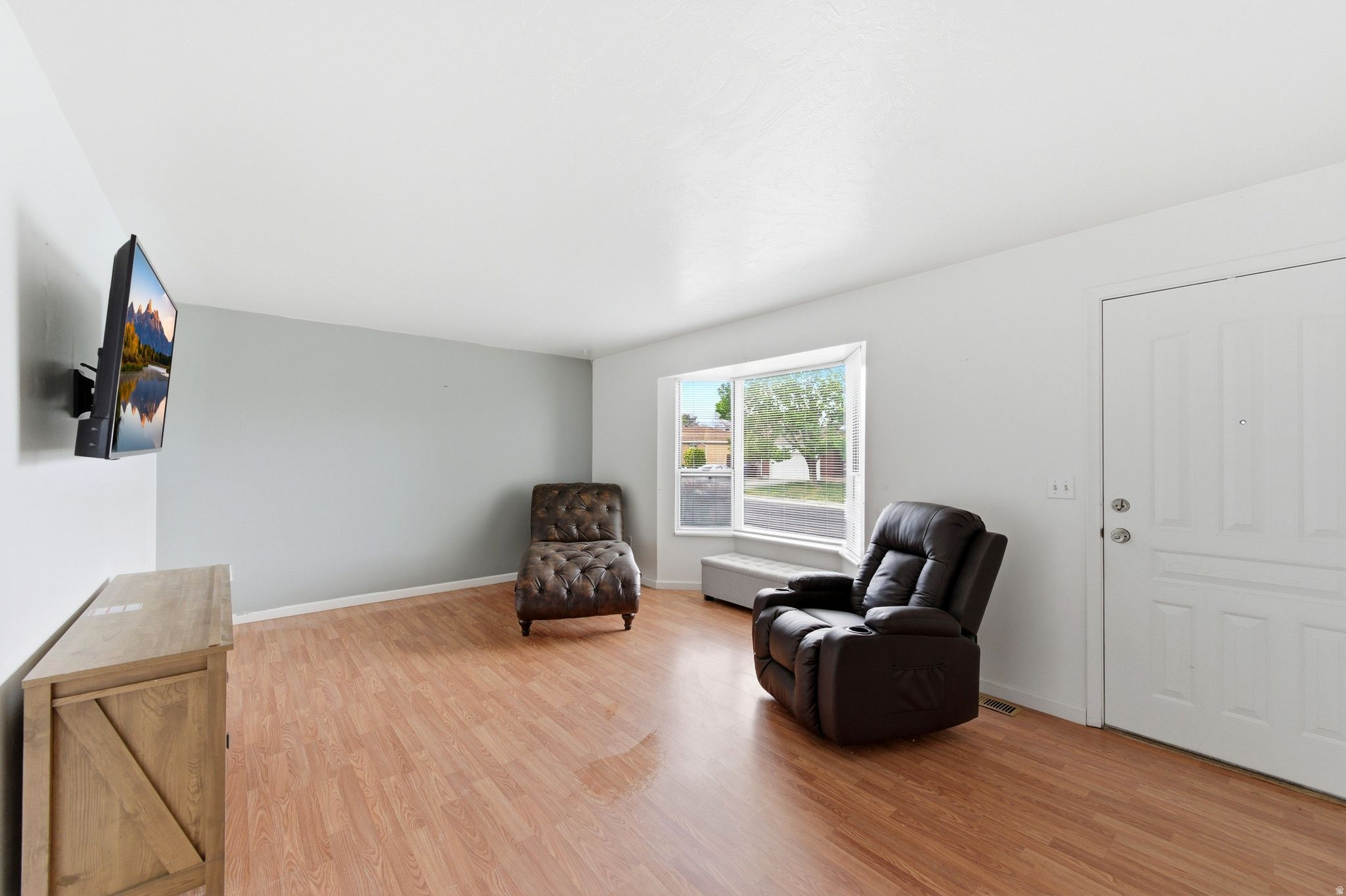 CROWN ESTATES - Residential