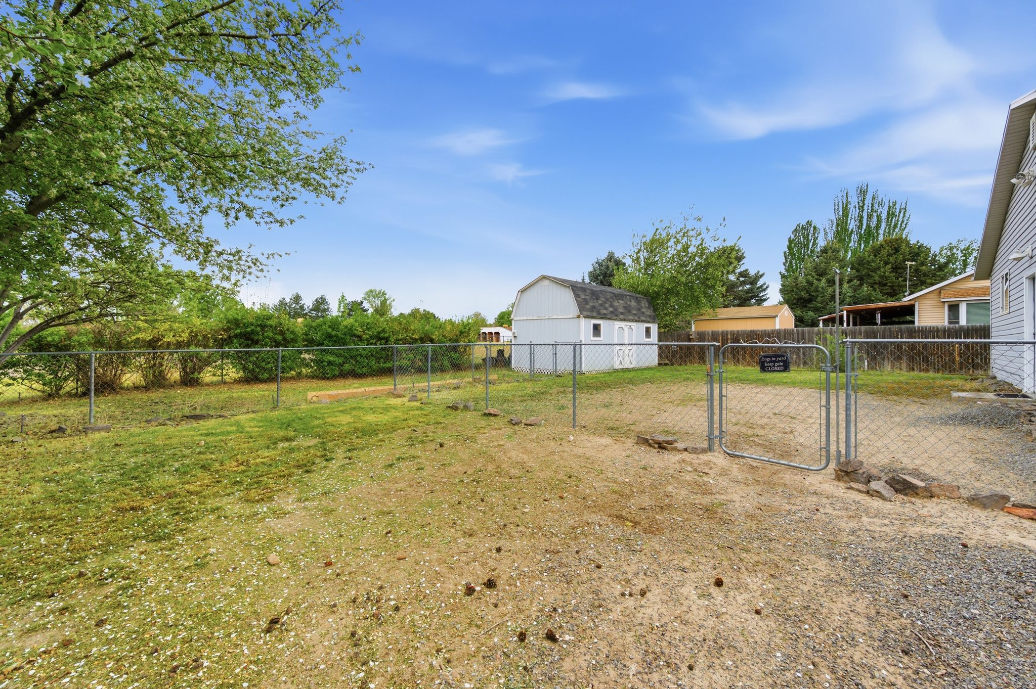 CROWN ESTATES - Residential