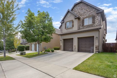 Tiny photo for 5217 N FOX HOLLOW WAY, Lehi, UT 84043 (MLS # 2105462)