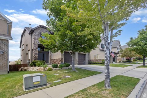Tiny photo for 5217 N FOX HOLLOW WAY, Lehi, UT 84043 (MLS # 2105462)