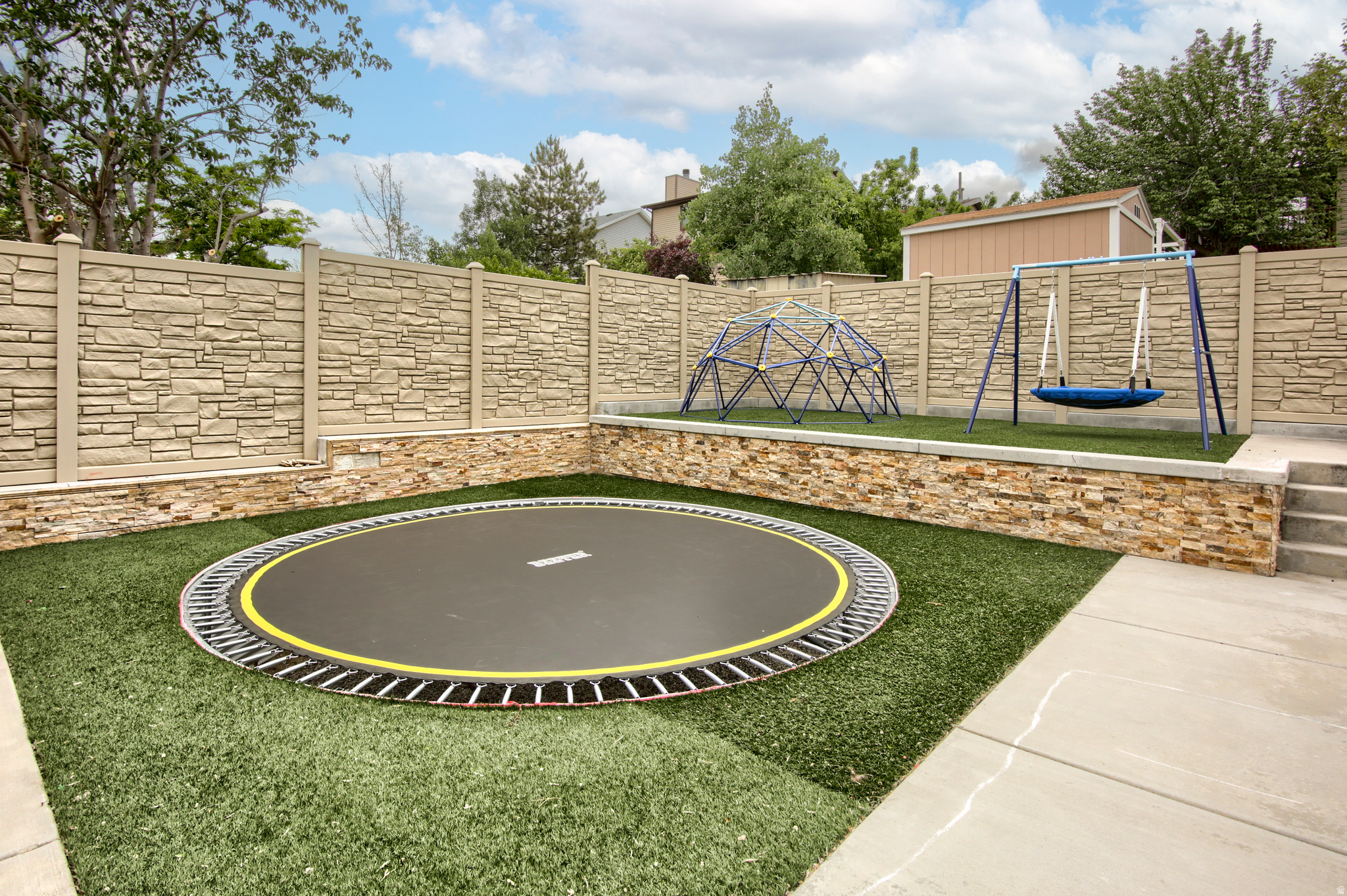 PONDEROSA ESTATES #1 - Residential