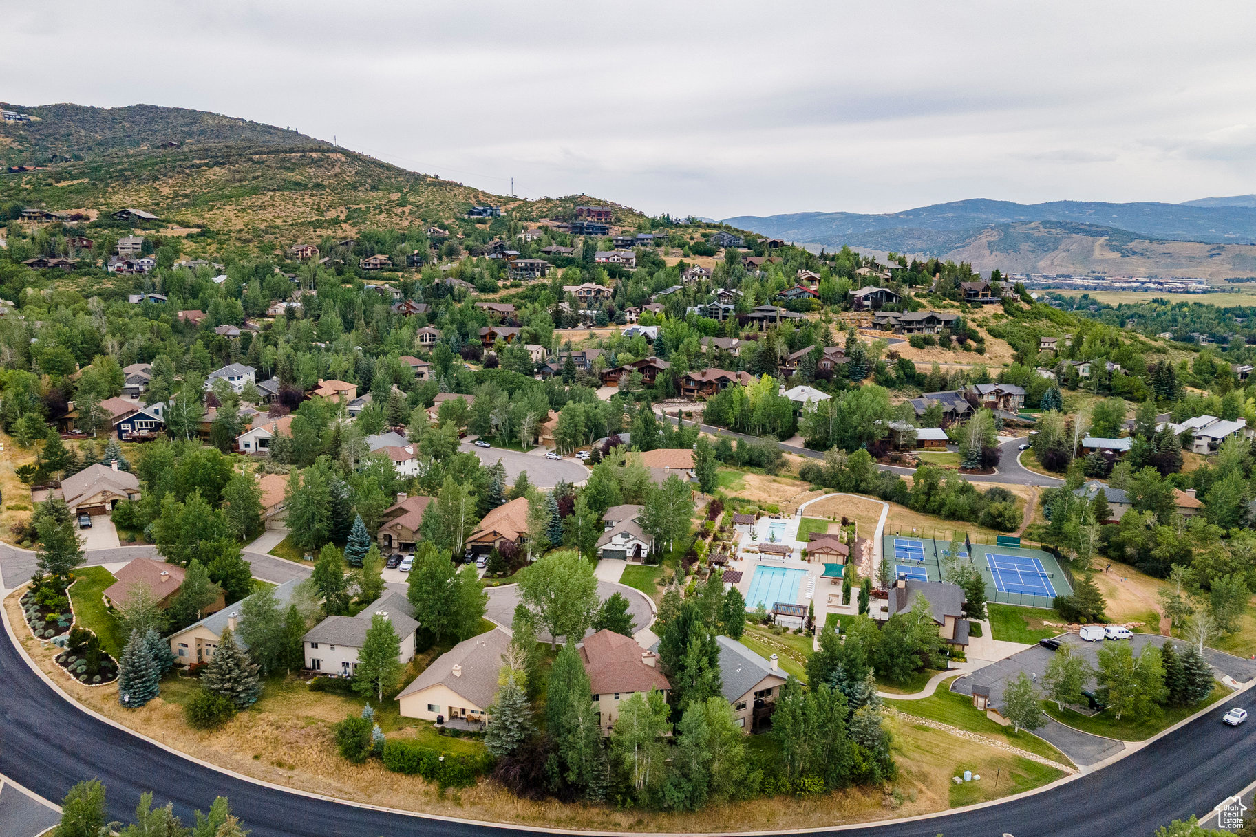 WILLOW DRAW COTTAGES AT SUN PEAK - Residential