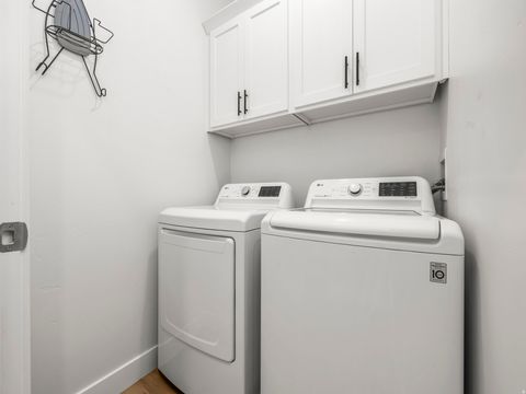 Tiny photo for 1636 N 1300 E, Payson, UT 84651 (MLS # 2125078)