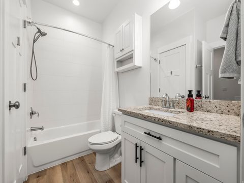 Tiny photo for 1636 N 1300 E, Payson, UT 84651 (MLS # 2125078)