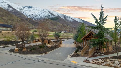 Tiny photo for 1906 S PRESERVE DR #55, Mapleton, UT 84664 (MLS # 2092941)