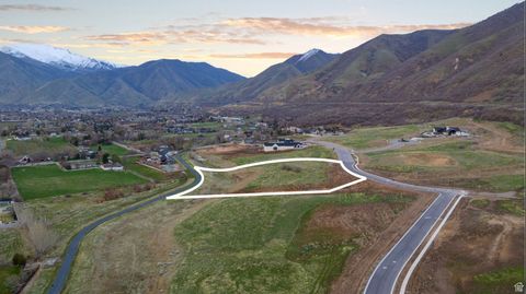 Tiny photo for 1906 S PRESERVE DR #55, Mapleton, UT 84664 (MLS # 2092941)