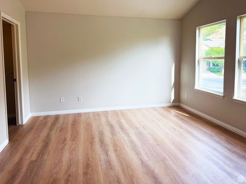 Tiny photo for 127 E CHANDLERPOINT WAY S, Draper, UT 84020 (MLS # 2112837)