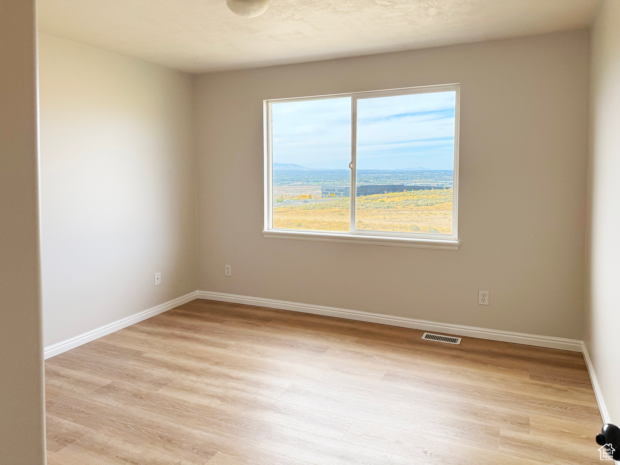 SOUTH MOUNTAIN - Residential