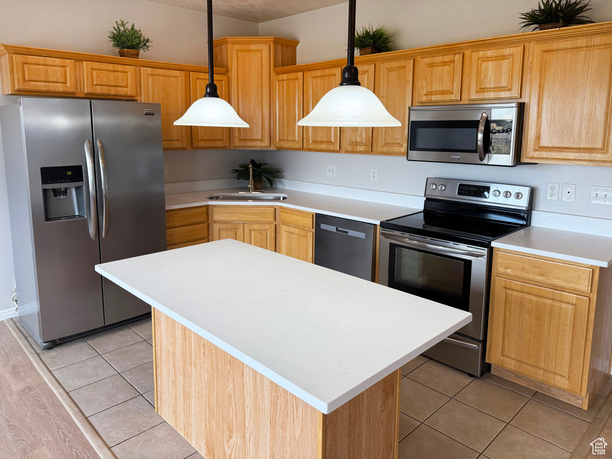 SOUTH MOUNTAIN - Residential