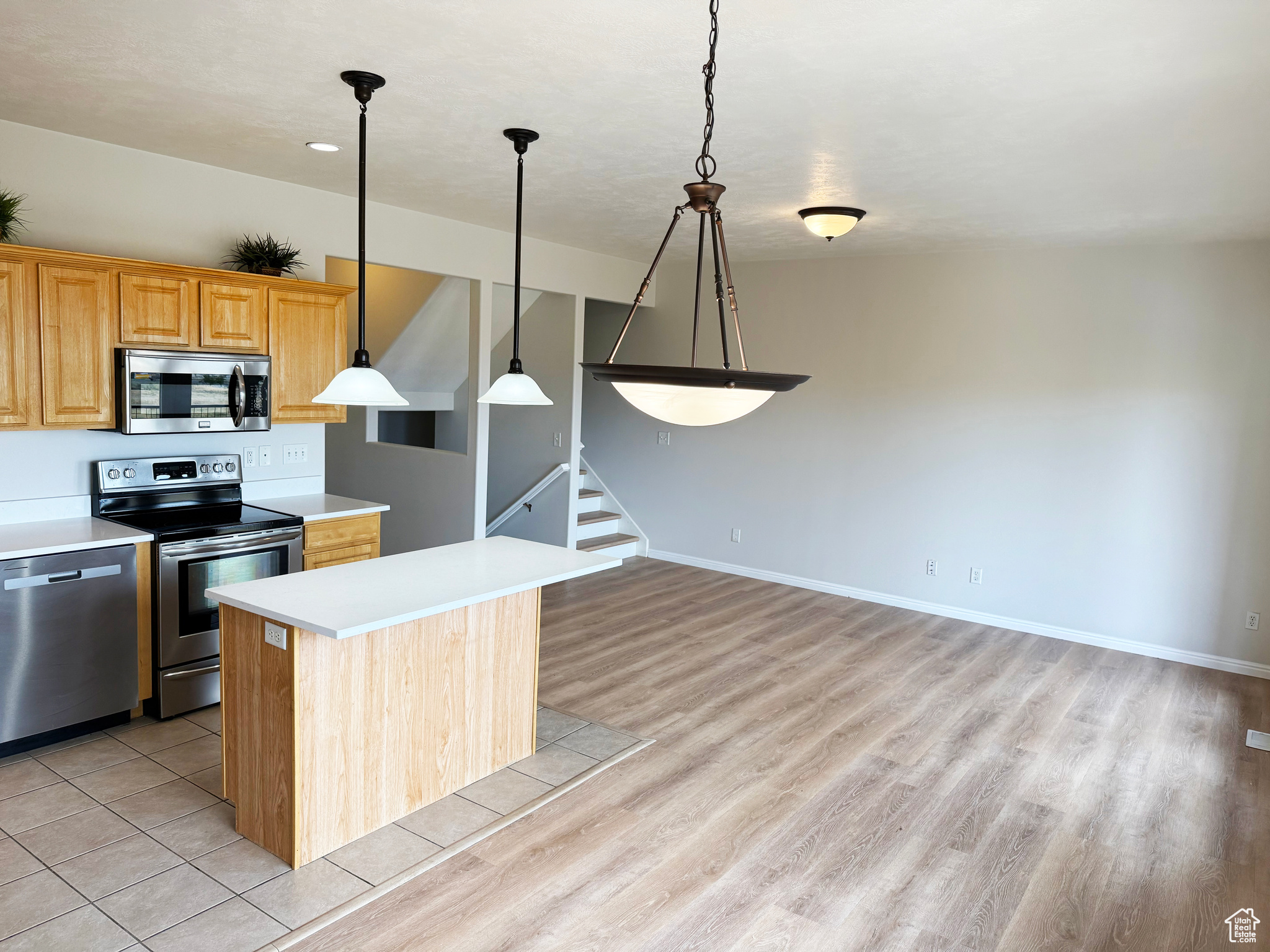 SOUTH MOUNTAIN - Residential