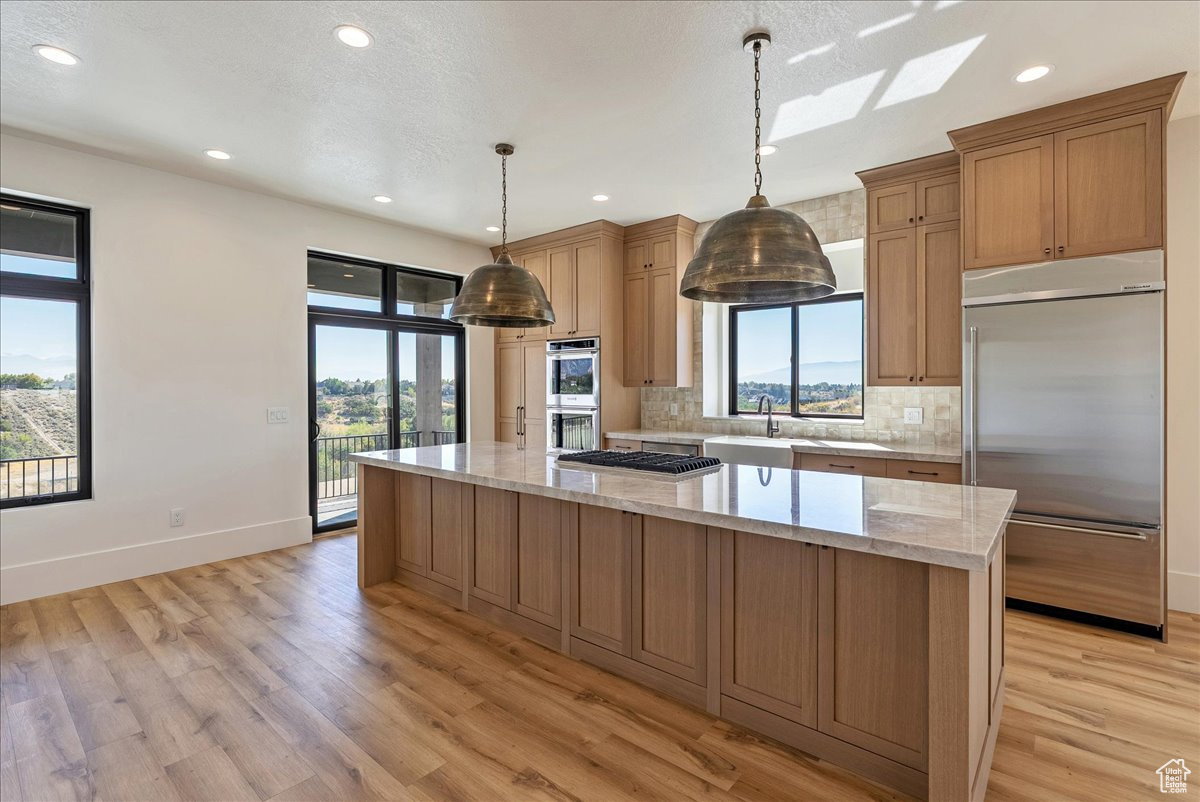 CENTER POINTE TOWNHOMES - Residential