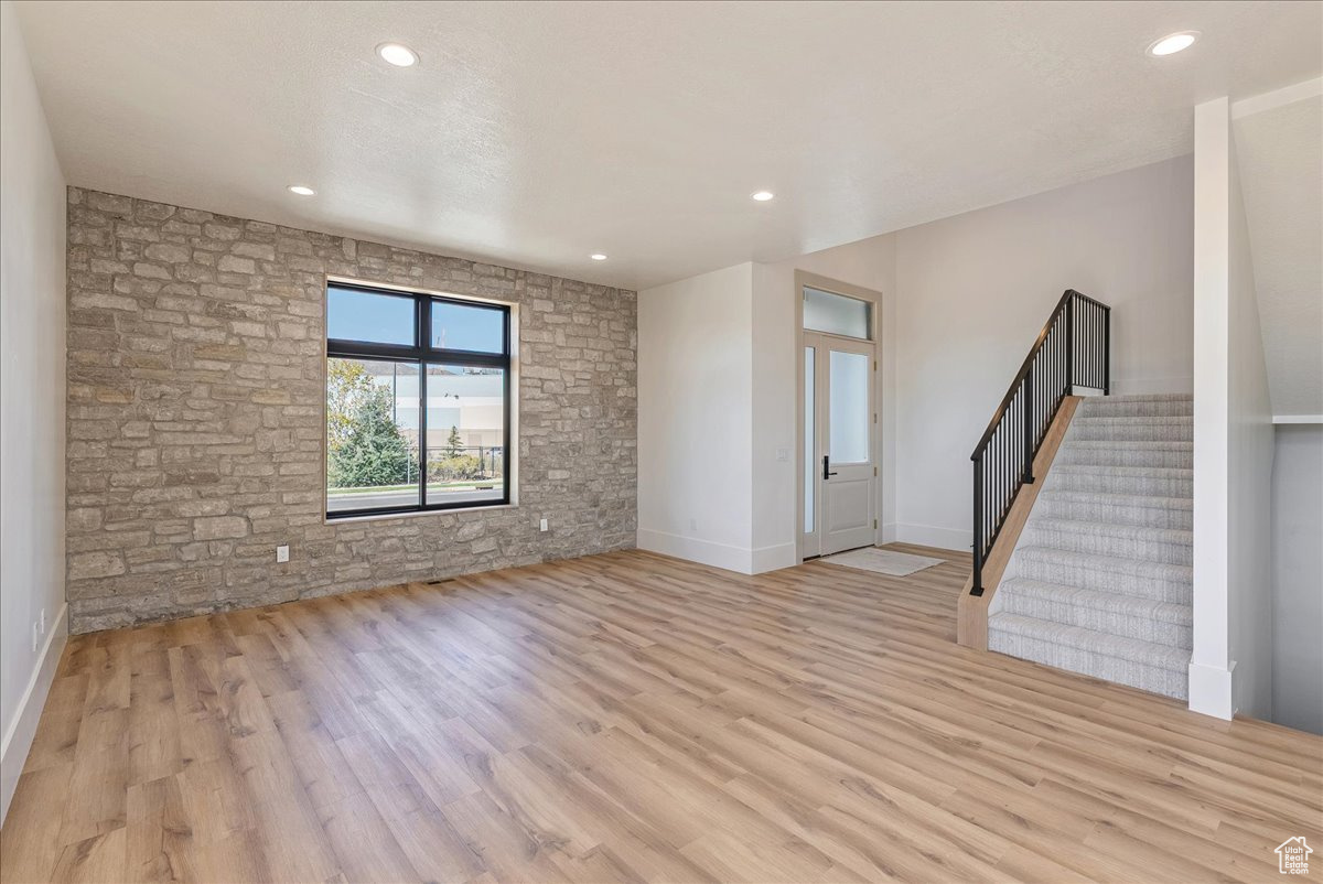 CENTER POINTE TOWNHOMES - Residential