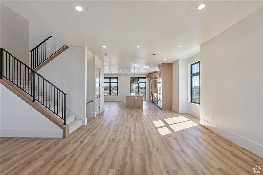 Photo of 1602 E CENTER POINTE DR, Lehi, UT 84043 (MLS # 2119418)