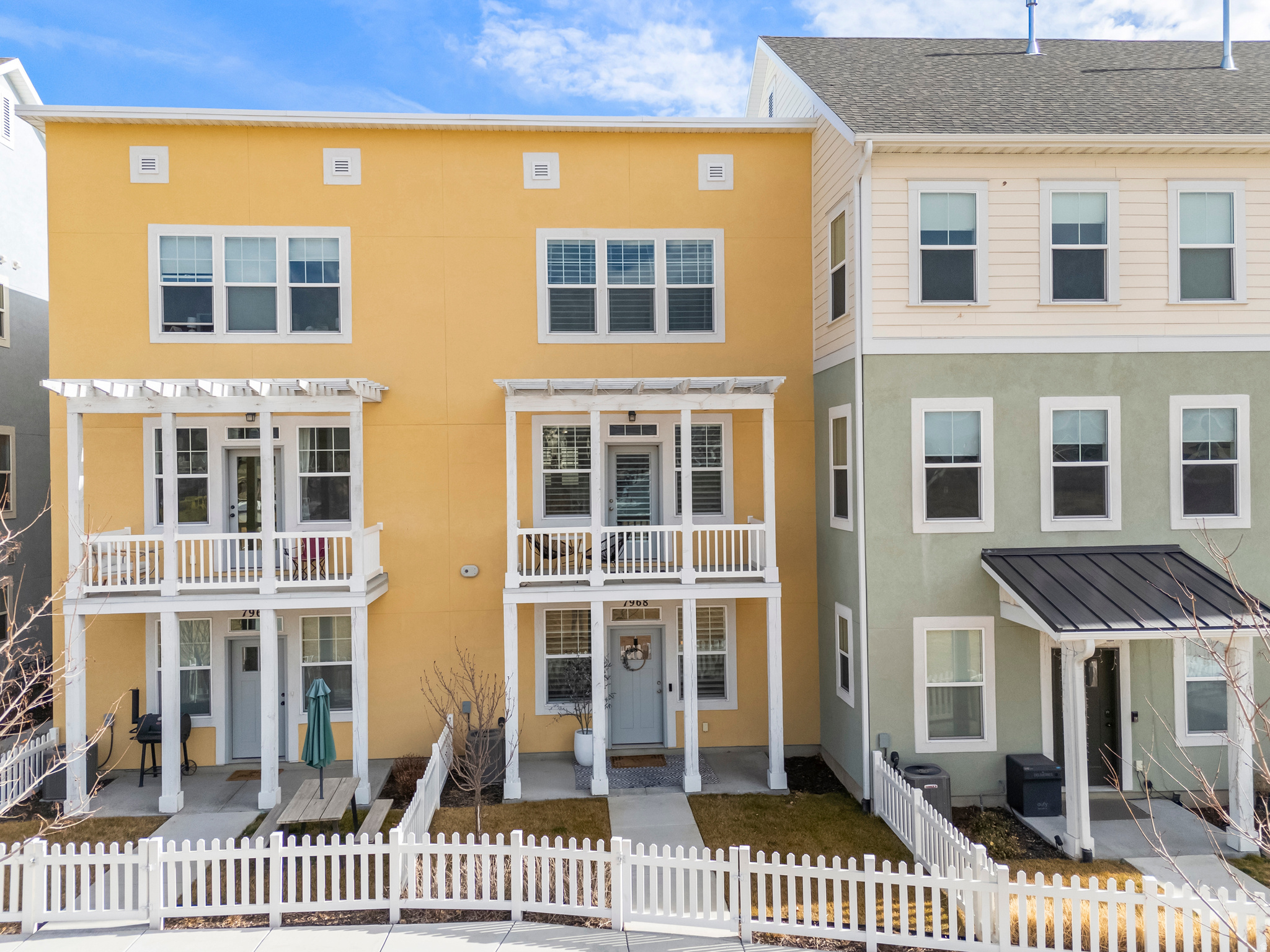 PARKSIDE - Residential