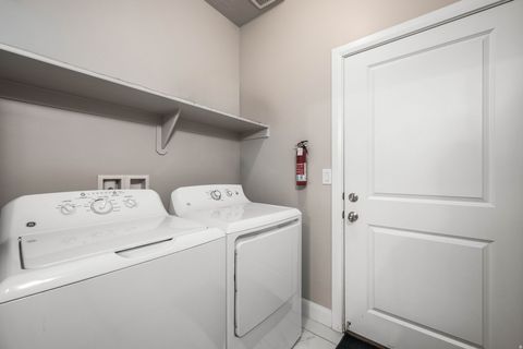 Tiny photo for 1914 E FIESTA LN, Washington, UT 84780 (MLS # 2127479)