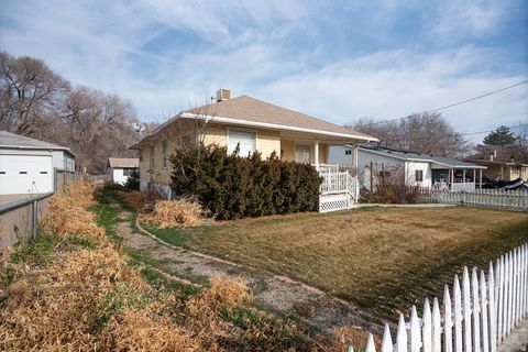 Tiny photo for 37 E CLARK ST, Grantsville, UT 84029 (MLS # 2130951)
