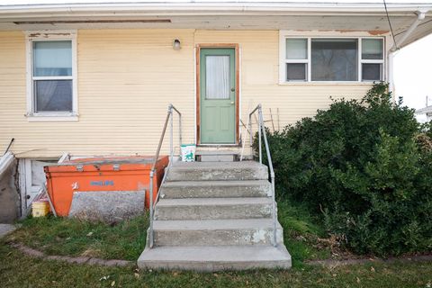Tiny photo for 37 E CLARK ST, Grantsville, UT 84029 (MLS # 2130951)