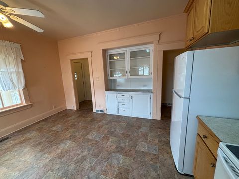 Tiny photo for 37 E CLARK ST, Grantsville, UT 84029 (MLS # 2130951)