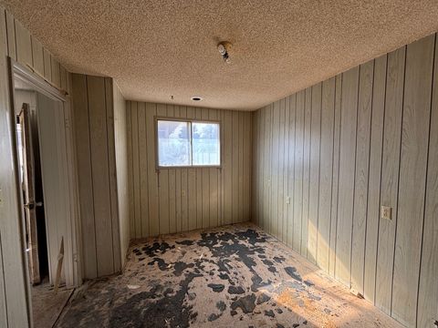 Tiny photo for 37 E CLARK ST, Grantsville, UT 84029 (MLS # 2130951)
