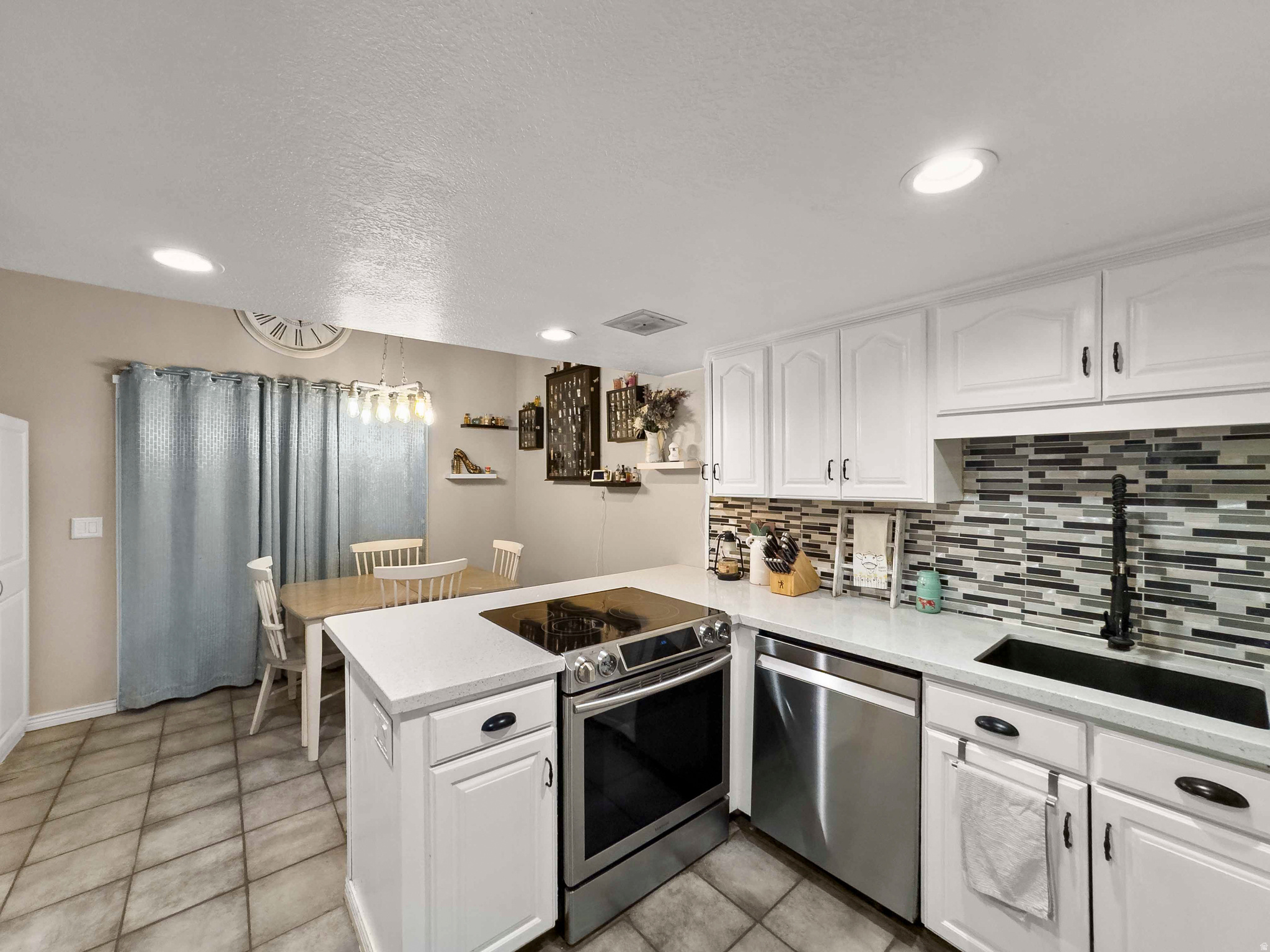 YORKSHIRE MEADOWS - Residential Income