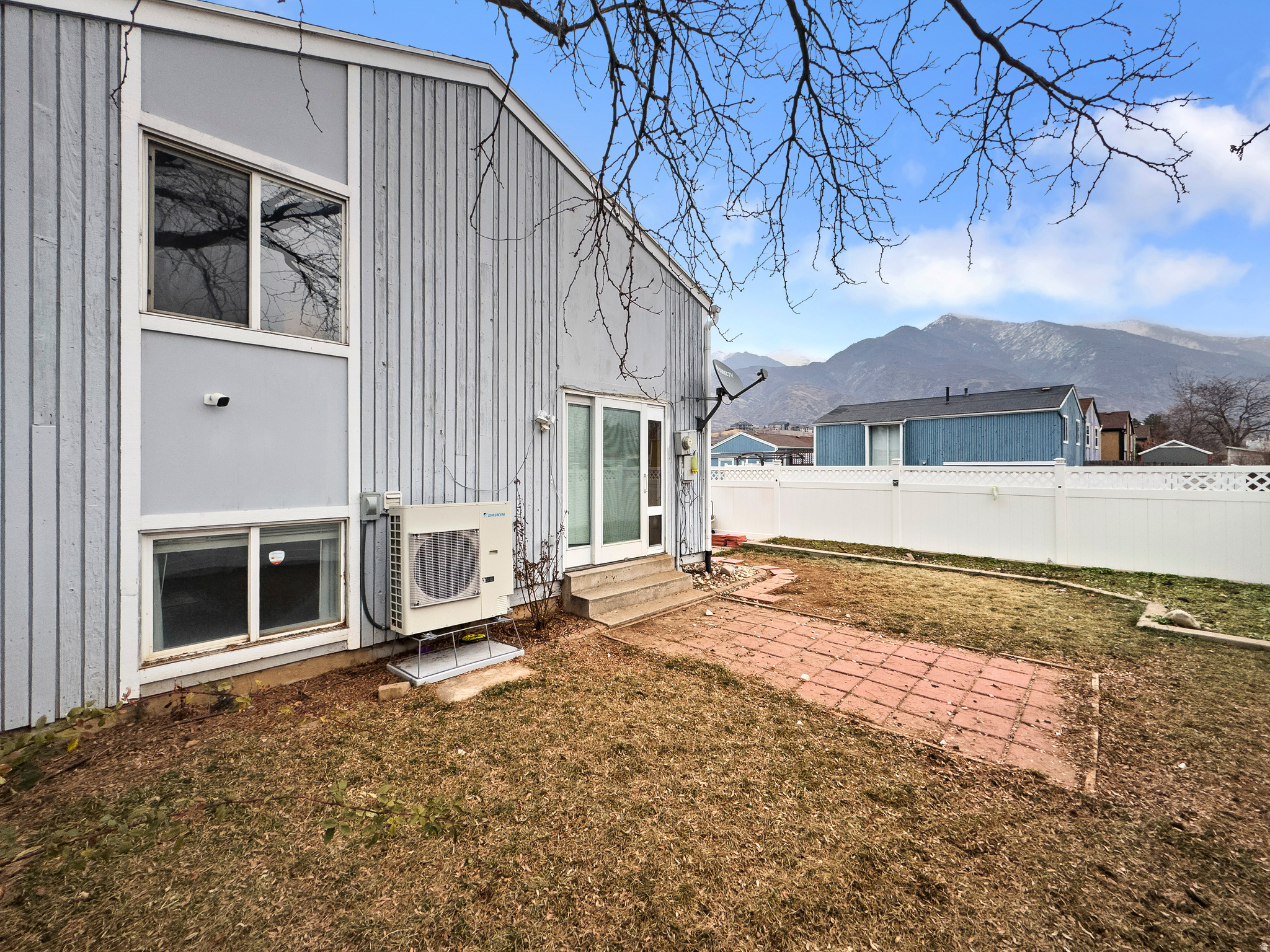 YORKSHIRE MEADOWS - Residential Income