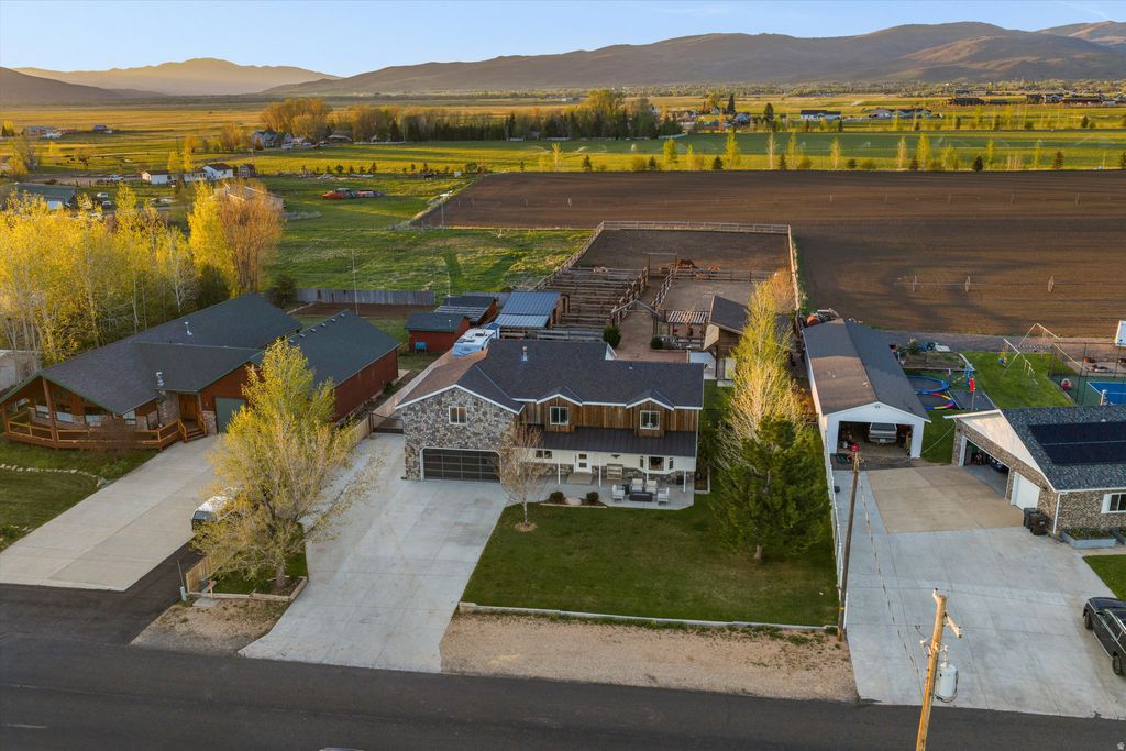 Photo of 320 W 2100 N, Marion, UT 84036 (MLS # 2158021)