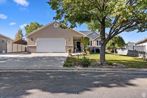 Tiny photo for 3135 E SPOTTED OWL CT, Eagle Mountain, UT 84005 (MLS # 2117029)