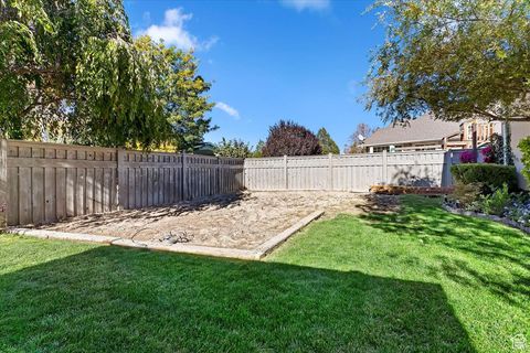 Tiny photo for 3135 E SPOTTED OWL CT, Eagle Mountain, UT 84005 (MLS # 2117029)