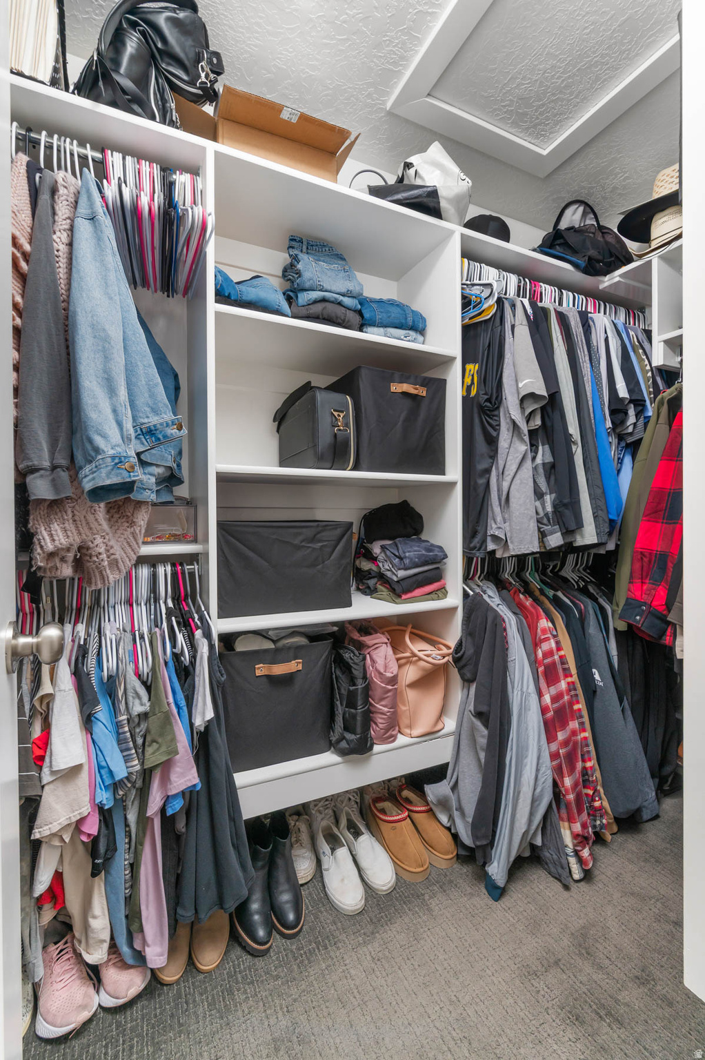 BONNEVILLE VISTA - Residential