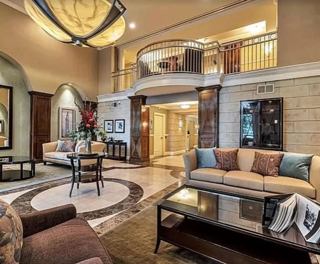 Photo of 5 S 500 W #308, Salt Lake City, UT 84101 (MLS # 2125131)