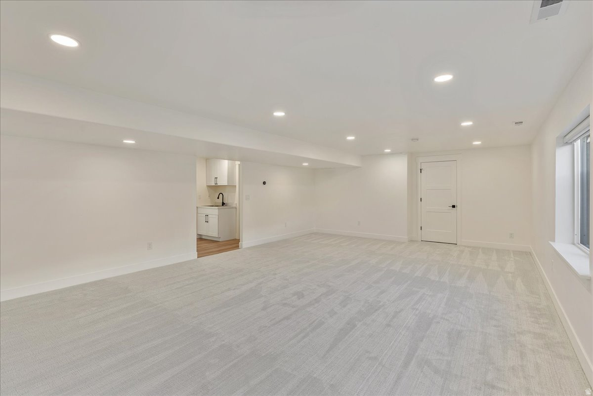 CANYON HILLS - Residential