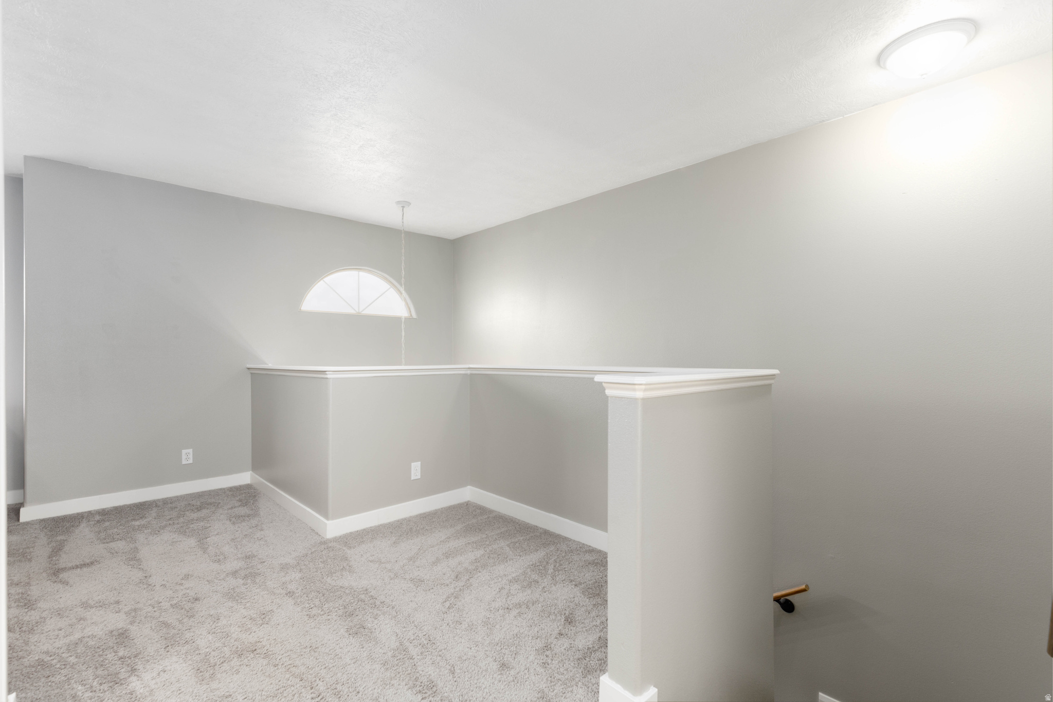 MEADOW LANE EST - Residential