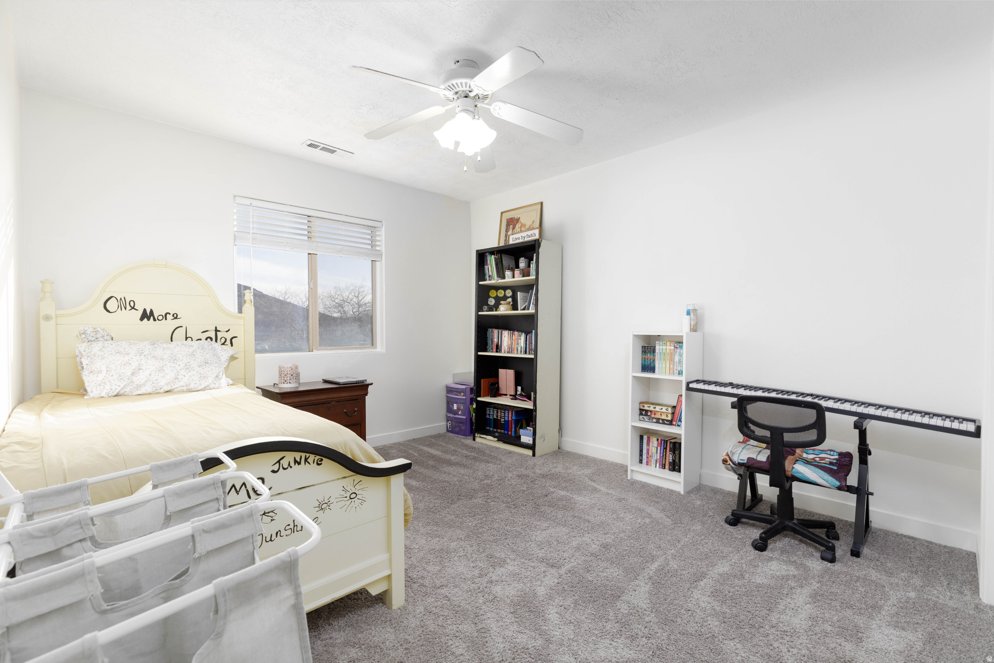 MEADOW LANE EST - Residential